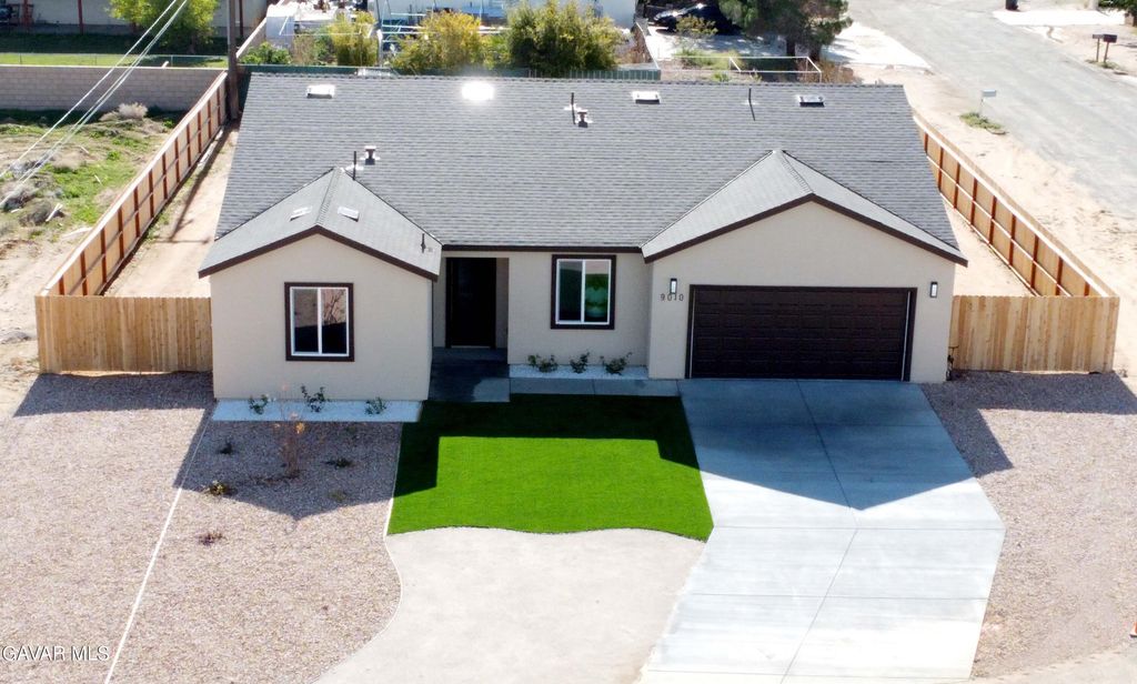 9010 Heather Avenue, California City, CA 93505