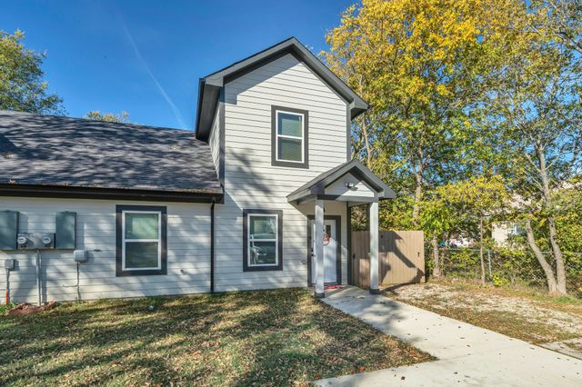 1213 Mill Street, Gainesville, TX 76240