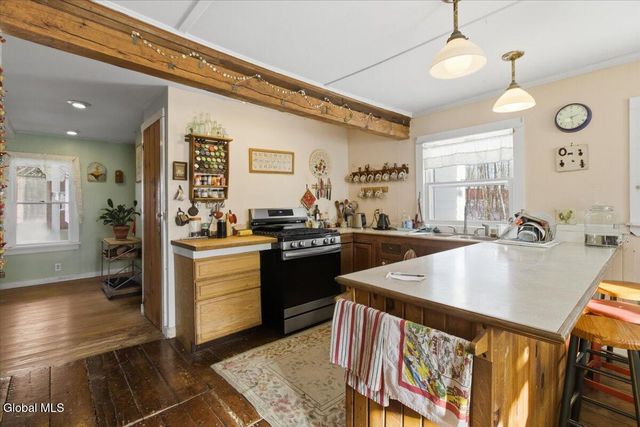 64 Putnam Road, Stillwater, NY 12170