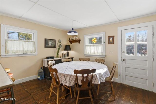 64 Putnam Road, Stillwater, NY 12170