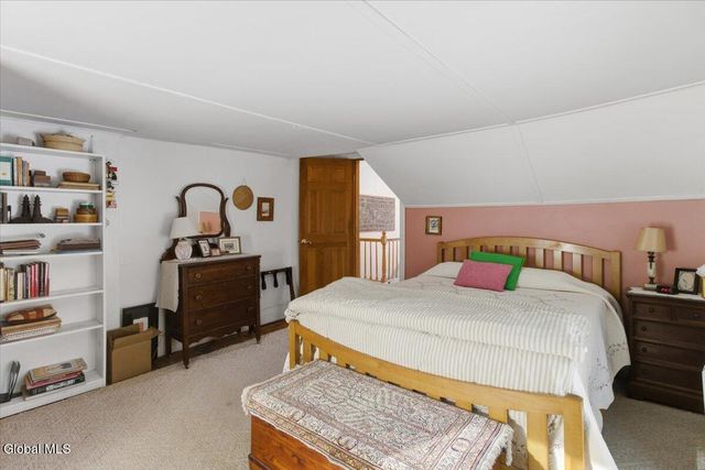 64 Putnam Road, Stillwater, NY 12170