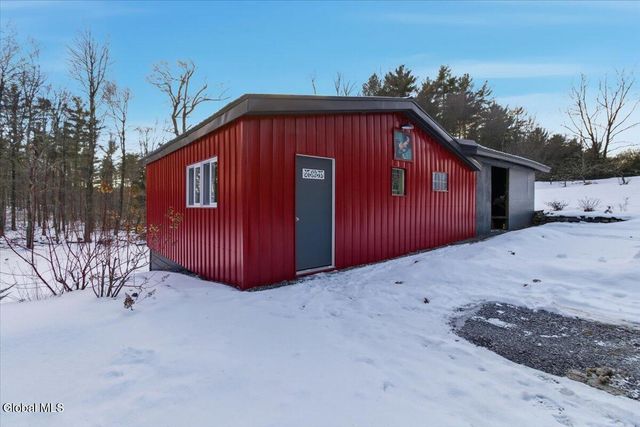 64 Putnam Road, Stillwater, NY 12170