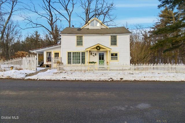 64 Putnam Road, Stillwater, NY 12170