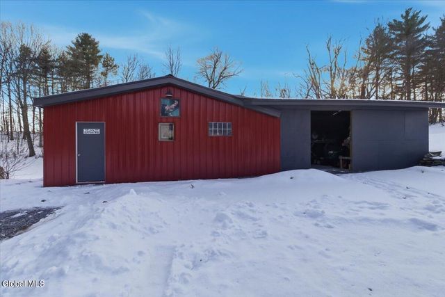 64 Putnam Road, Stillwater, NY 12170