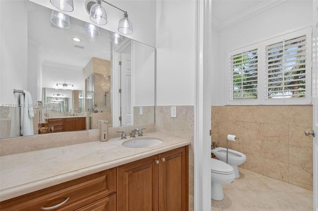 18461 SW 83rd Avenue, Cutler Bay, FL 33157
