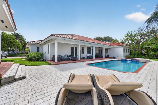 18461 SW 83rd Avenue, Cutler Bay, FL 33157