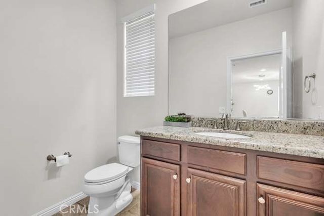 9849 Dreams, San Fernando, CA 91345