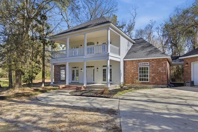 844 Theriot Road, Lake Charles, LA 70611