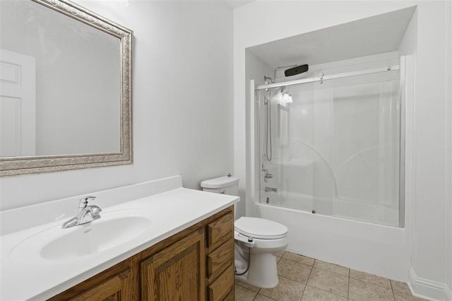 844 Theriot Road, Lake Charles, LA 70611