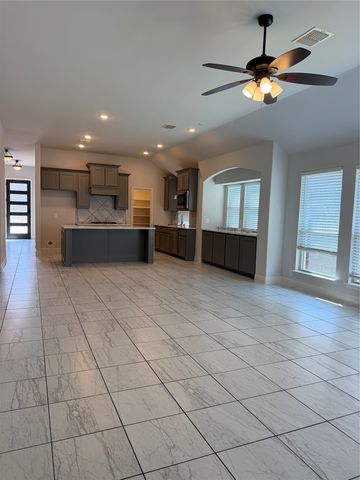 1507 Nighthawk Lane, Mansfield, TX 76063