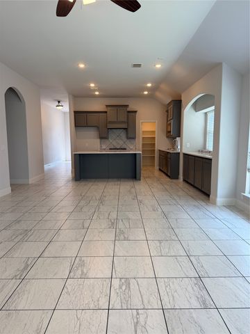 1507 Nighthawk Lane, Mansfield, TX 76063