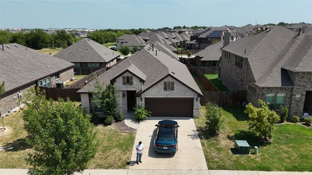 1507 Nighthawk Lane, Mansfield, TX 76063