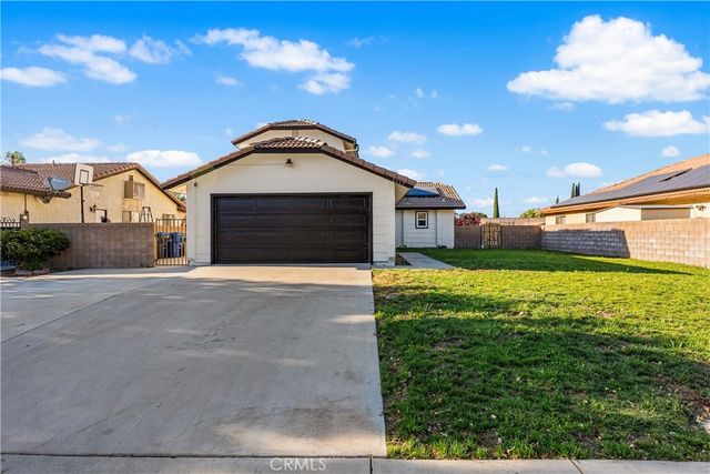 2117 W Avenue K15, Lancaster, CA 93536