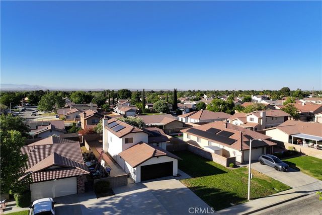 2117 W Avenue K15, Lancaster, CA 93536
