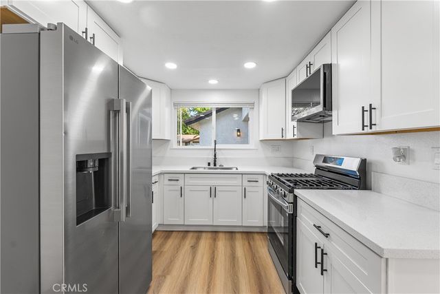 2117 W Avenue K15, Lancaster, CA 93536