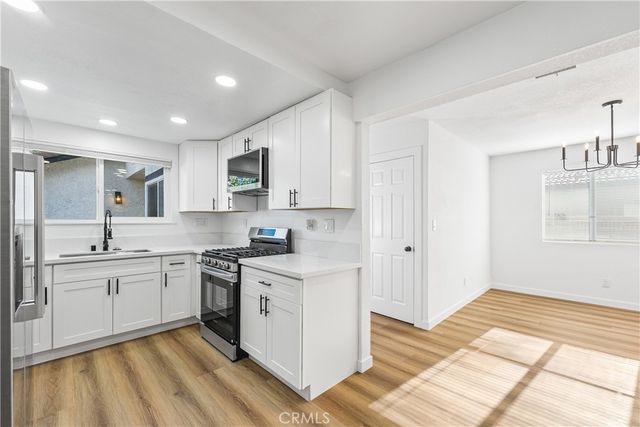 2117 W Avenue K15, Lancaster, CA 93536