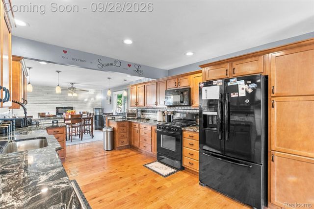 360 Shirley Boulevard, Imlay City, MI 48444