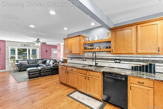 360 Shirley Boulevard, Imlay City, MI 48444