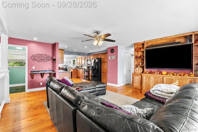 360 Shirley Boulevard, Imlay City, MI 48444