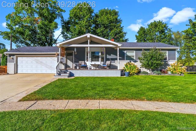 360 Shirley Boulevard, Imlay City, MI 48444