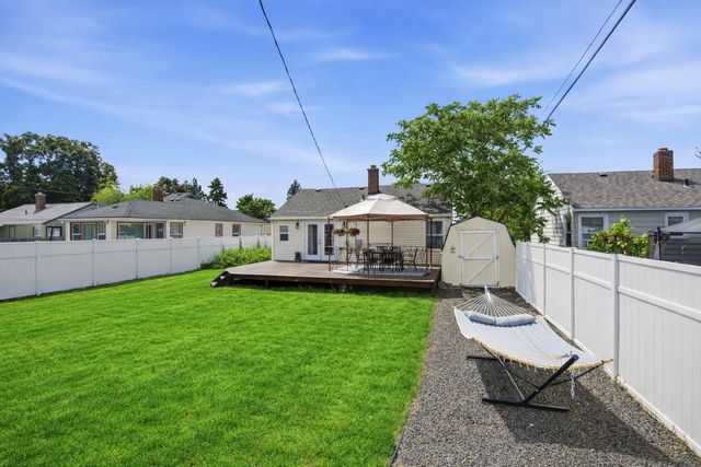 5128 N Belt St, Spokane, WA 99205