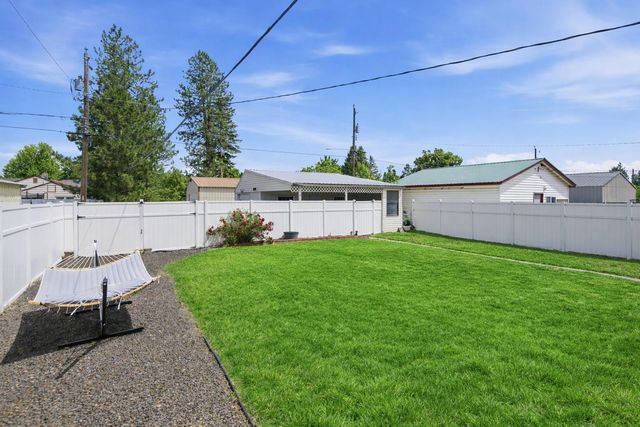 5128 N Belt St, Spokane, WA 99205
