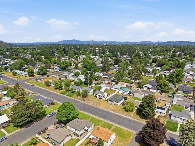 5128 N Belt St, Spokane, WA 99205