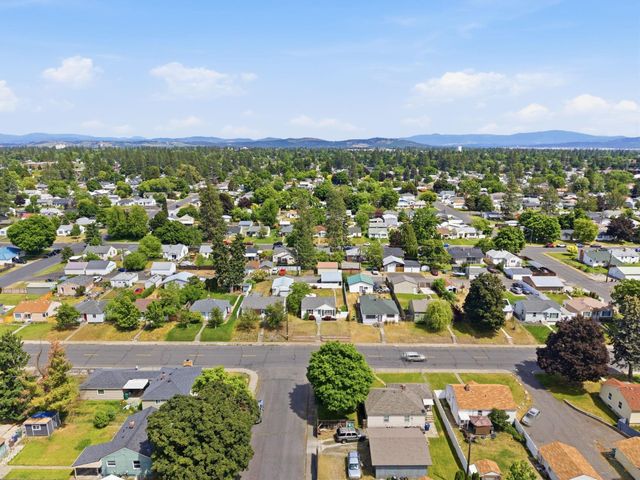 5128 N Belt St, Spokane, WA 99205