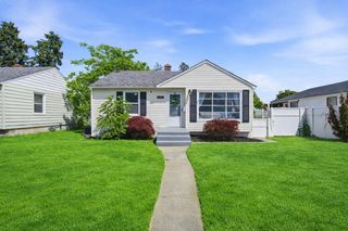 5128 N Belt St, Spokane, WA 99205