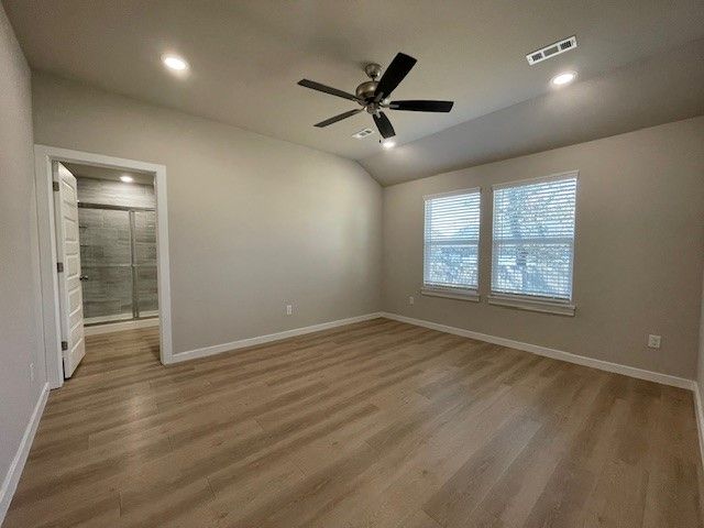 2210 S 10th Street, Rogers, AR 72758