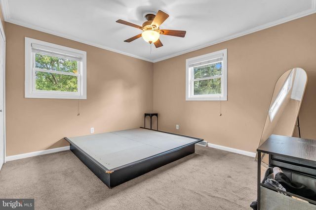 319 SEMINOLE TRL, Browns Mills, NJ 08015