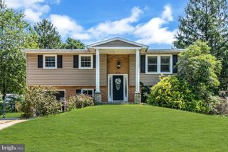 319 SEMINOLE TRL, Browns Mills, NJ 08015