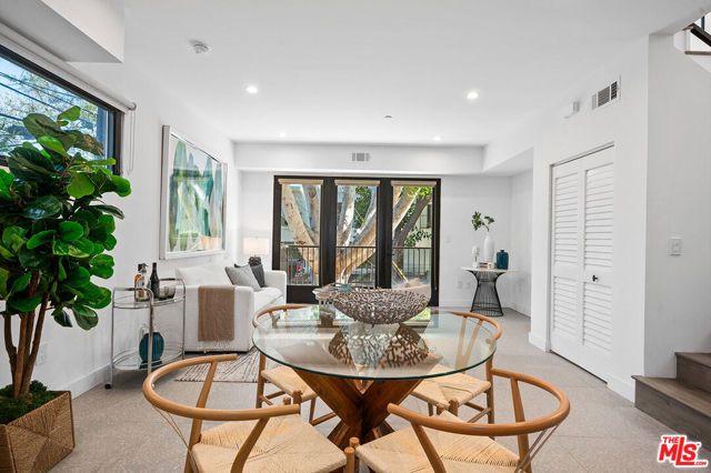 1016 N Martel Avenue TH 108, West Hollywood, CA 90046