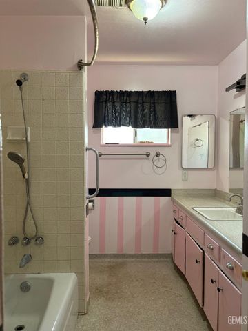 505 Keene, Taft, CA 93268