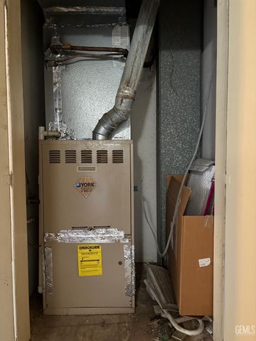 505 Keene, Taft, CA 93268