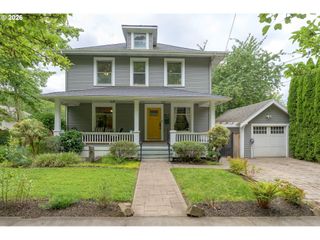 813 Se DAVIS St, Mc Minnville, OR 97128