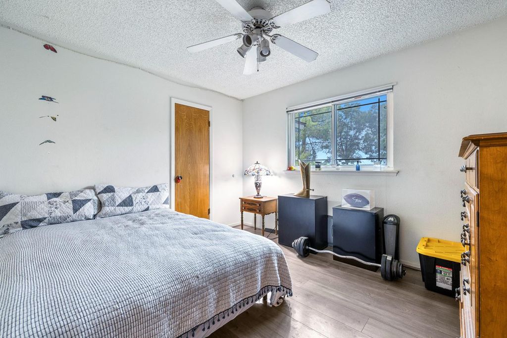 Image 13 of property listing at 12783 Road 34 1/2, Madera, CA 93636