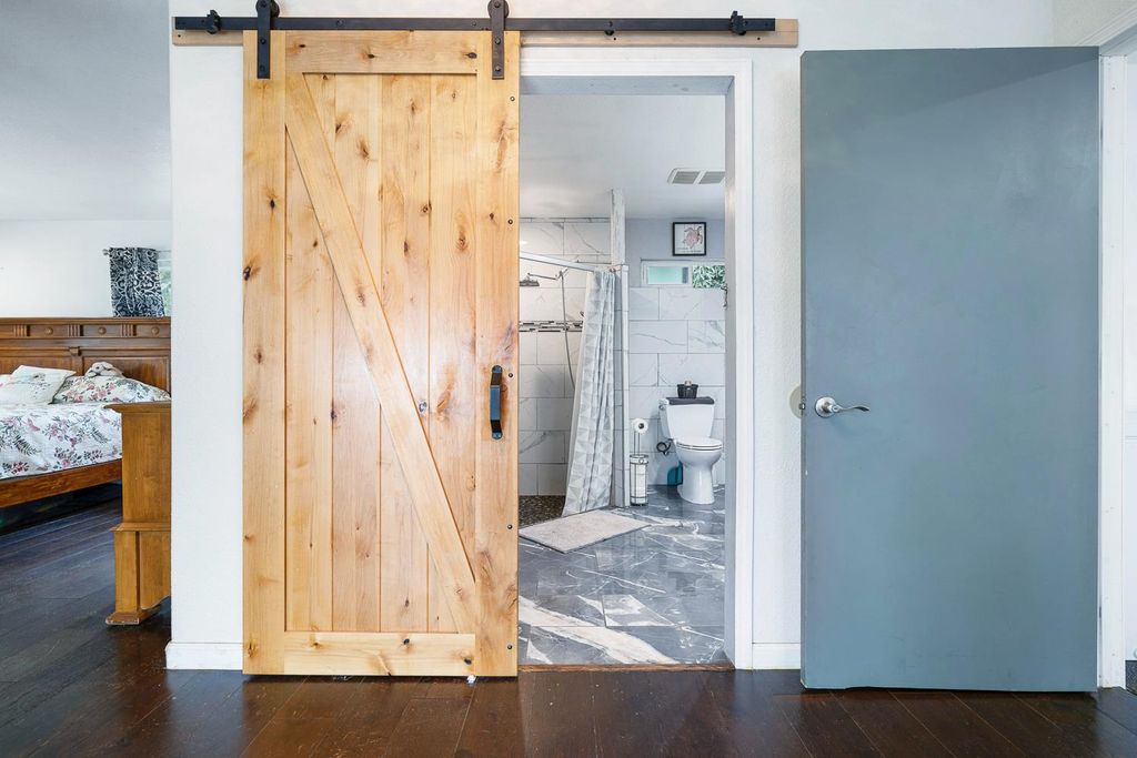 Image 21 of property listing at 12783 Road 34 1/2, Madera, CA 93636