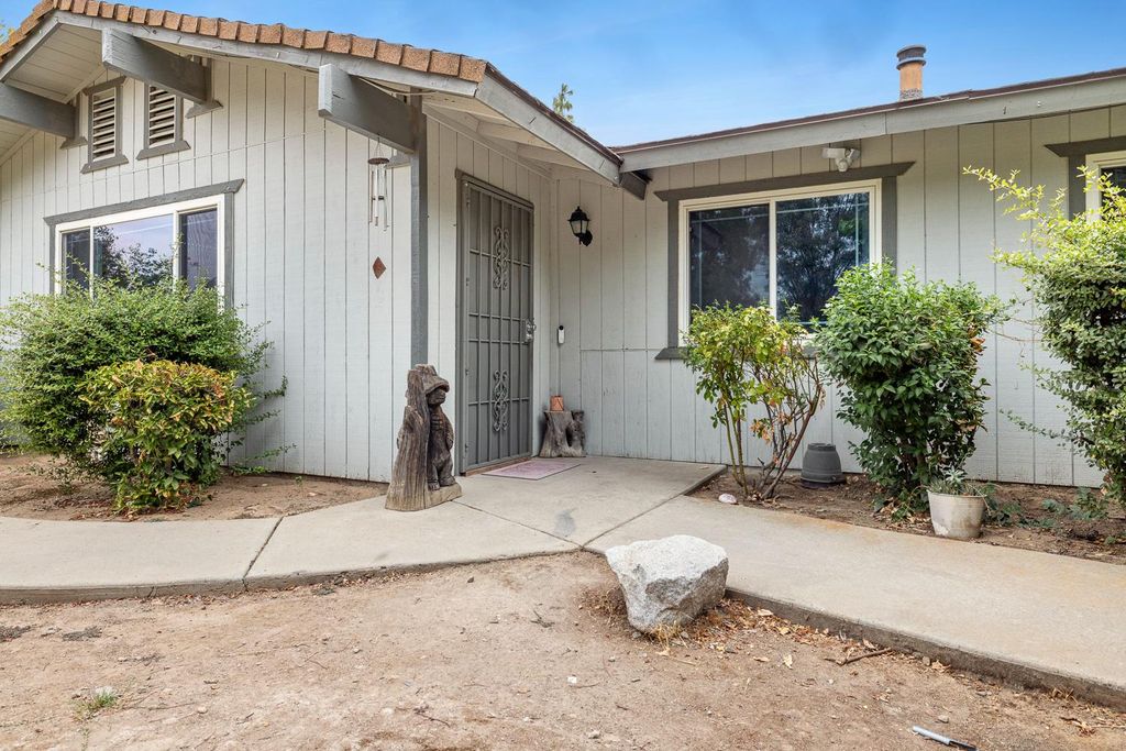 Image 3 of property listing at 12783 Road 34 1/2, Madera, CA 93636