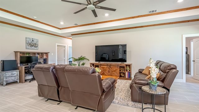 2657 Rodeo Drive, Quinlan, TX 75474