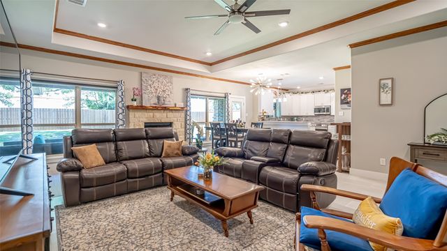 2657 Rodeo Drive, Quinlan, TX 75474