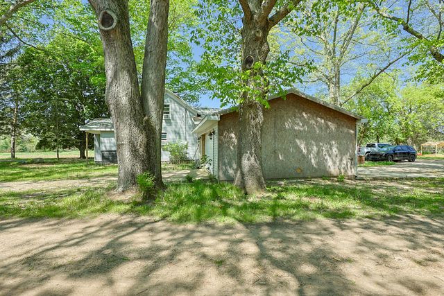 6854 E Garfield Road, Hesperia, MI 49421