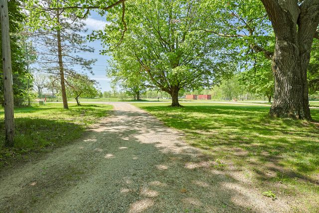 6854 E Garfield Road, Hesperia, MI 49421