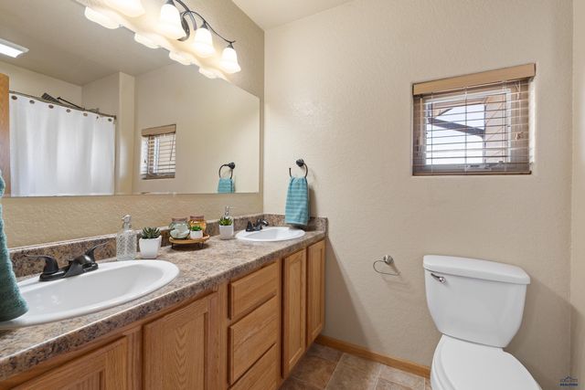 1260 FAIRBANKS DR, Box Elder, SD 57719