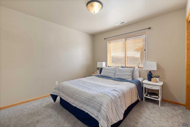 1260 FAIRBANKS DR, Box Elder, SD 57719
