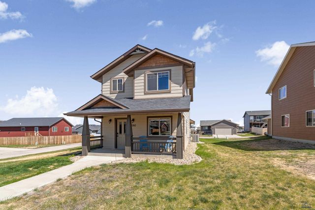 1260 FAIRBANKS DR, Box Elder, SD 57719