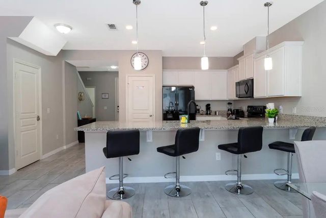 5130 KILLARNEY WAY, Kissimmee, FL 34746