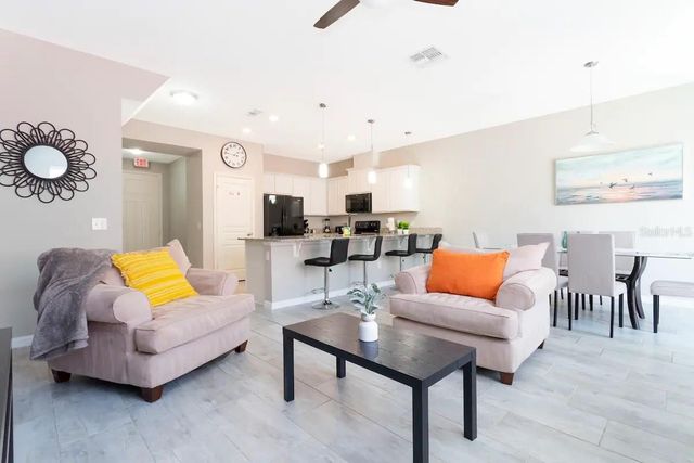 5130 KILLARNEY WAY, Kissimmee, FL 34746