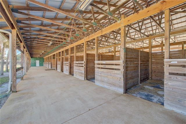 30003 SW Martin Hwy, Okeechobee, FL 34974