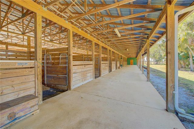 30003 SW Martin Hwy, Okeechobee, FL 34974